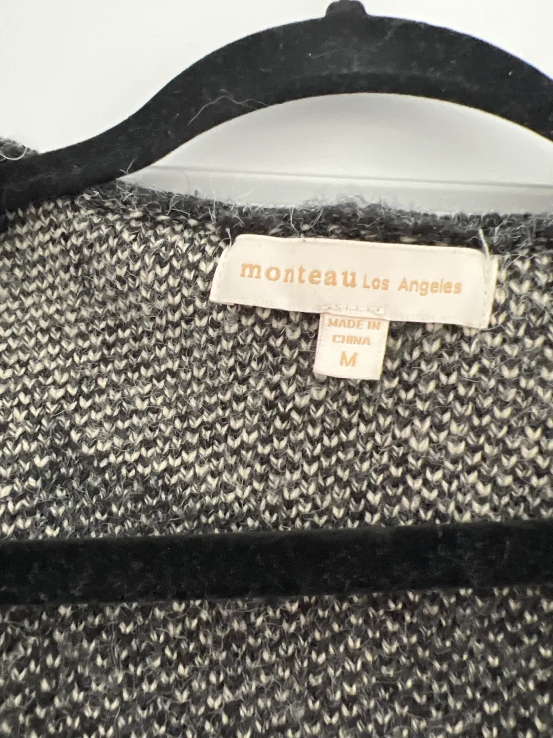 Monteau Los Angeles Cardigan - Size M image indicator(2)