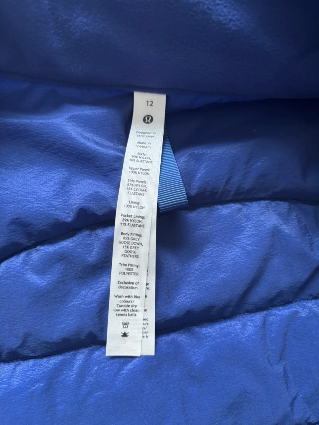 lululemon Down For It All Vest - brand new - photo 3
