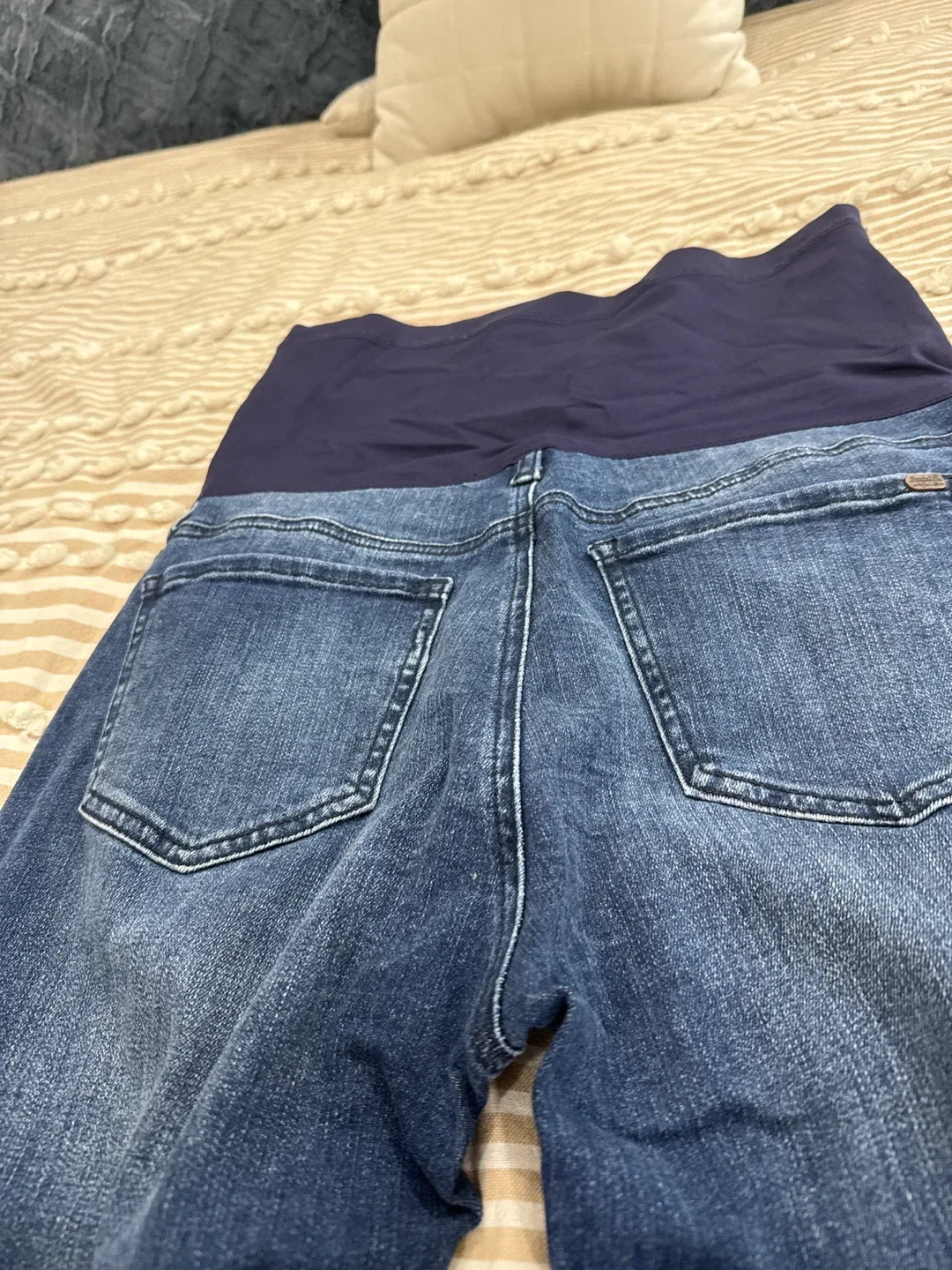 PinkBlush Maternity Jeans - Size 28 image indicator(6)