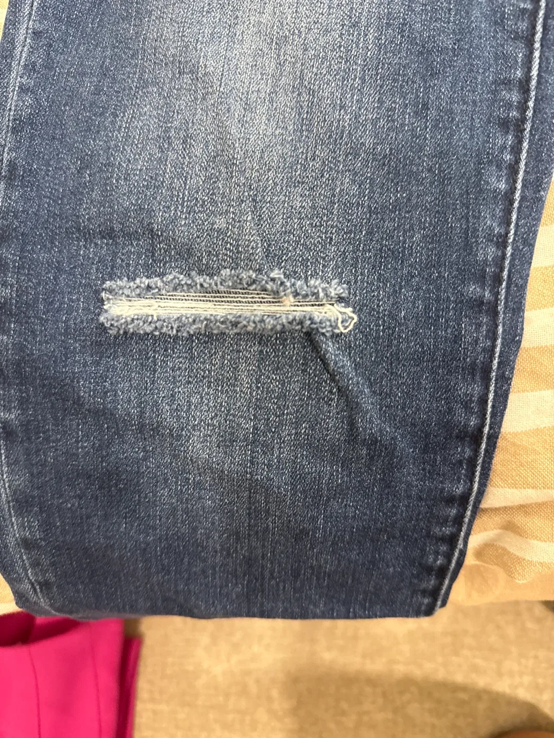 PinkBlush Maternity Jeans - Size 28 image indicator(3)