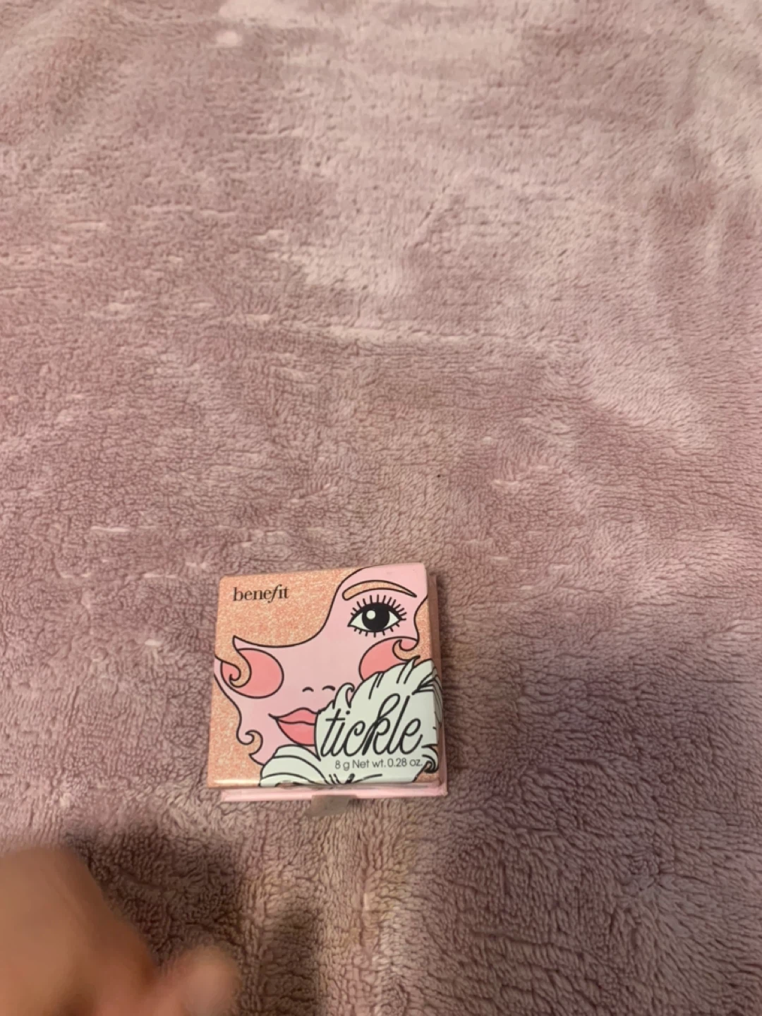 Benefit Tickle Highlighter