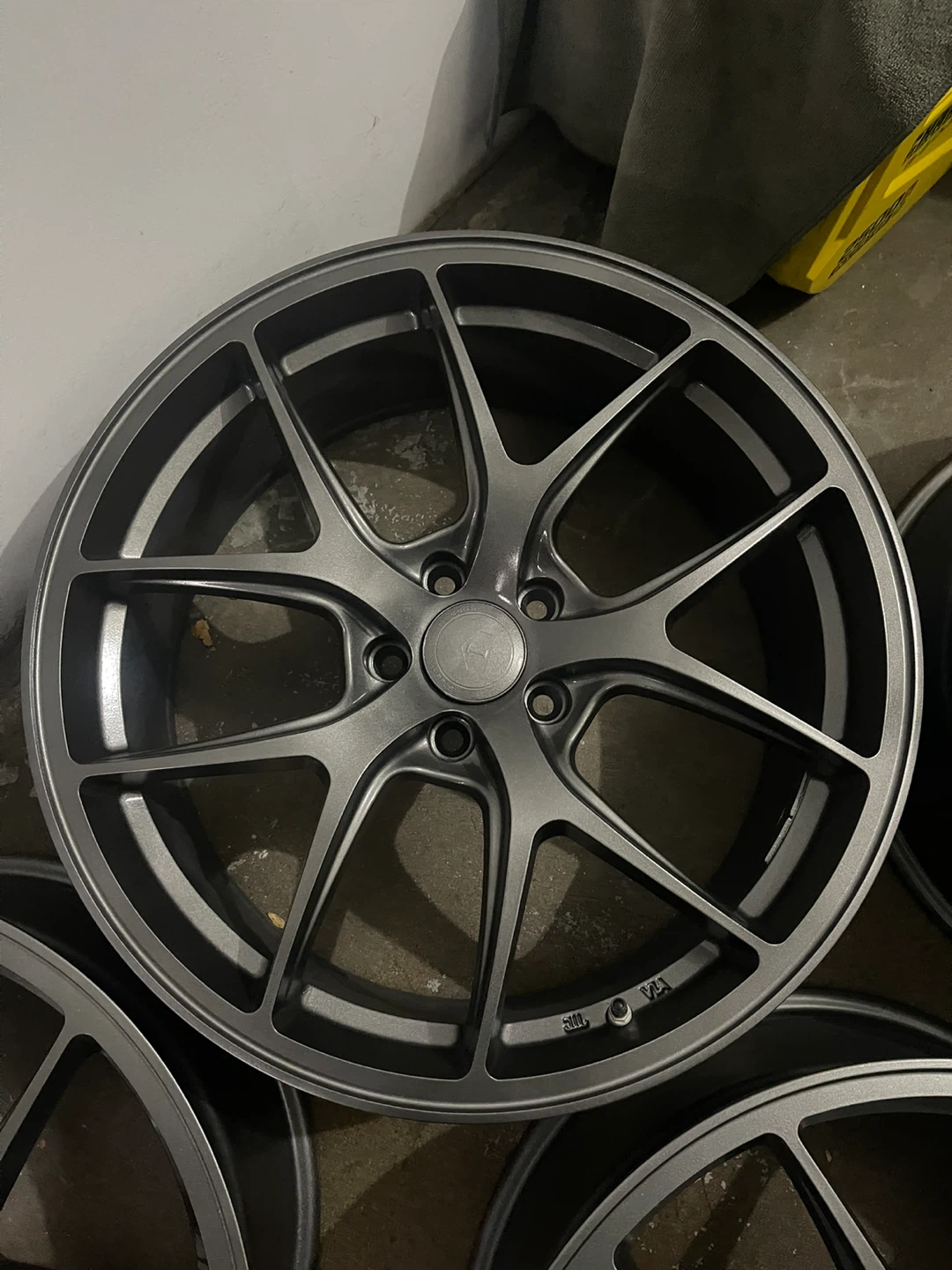 Honda 20” Rims w/ Tires 235/45/20 Set of 4 Gunmetal Gray Wheels - photo 3