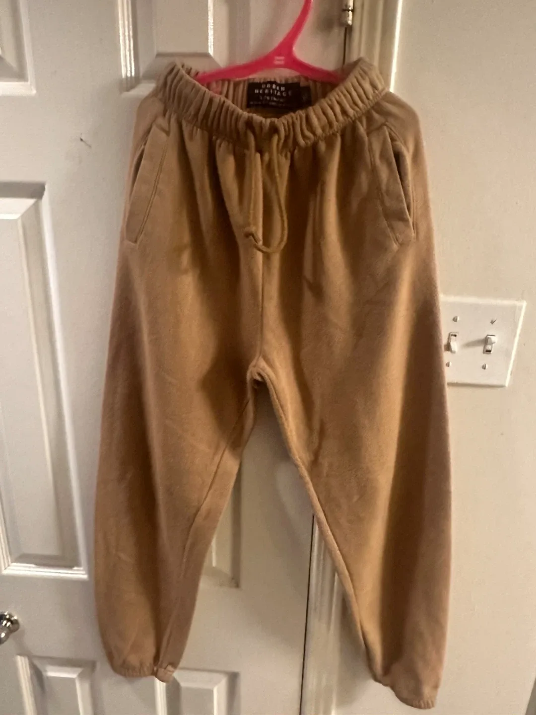 5 Assorted Women's Pants (p5) image indicator(4)