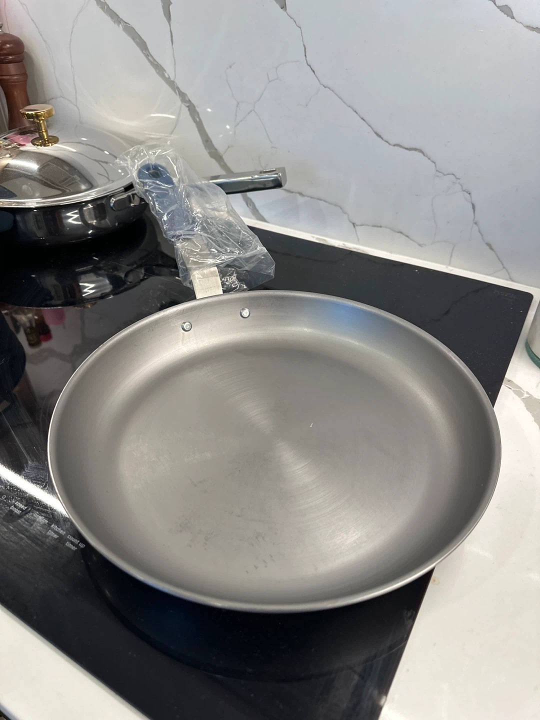 Misen 12 inch Carbon Steel Pan