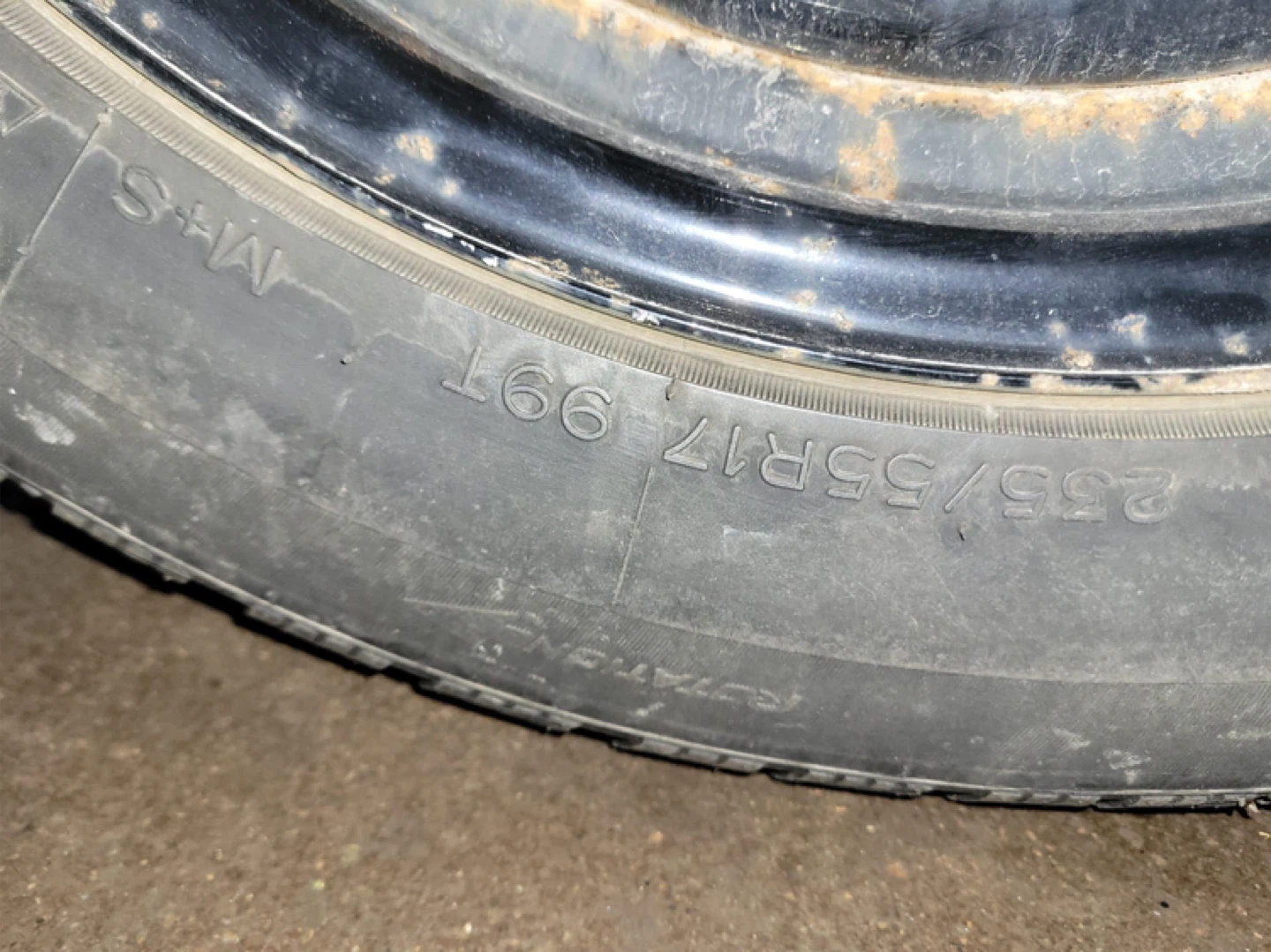 Used 235/55R17 Winter Tire on Steel Rim - photo 2