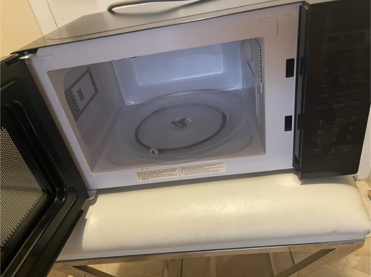 Comfee Microwave - Black image indicator(2)