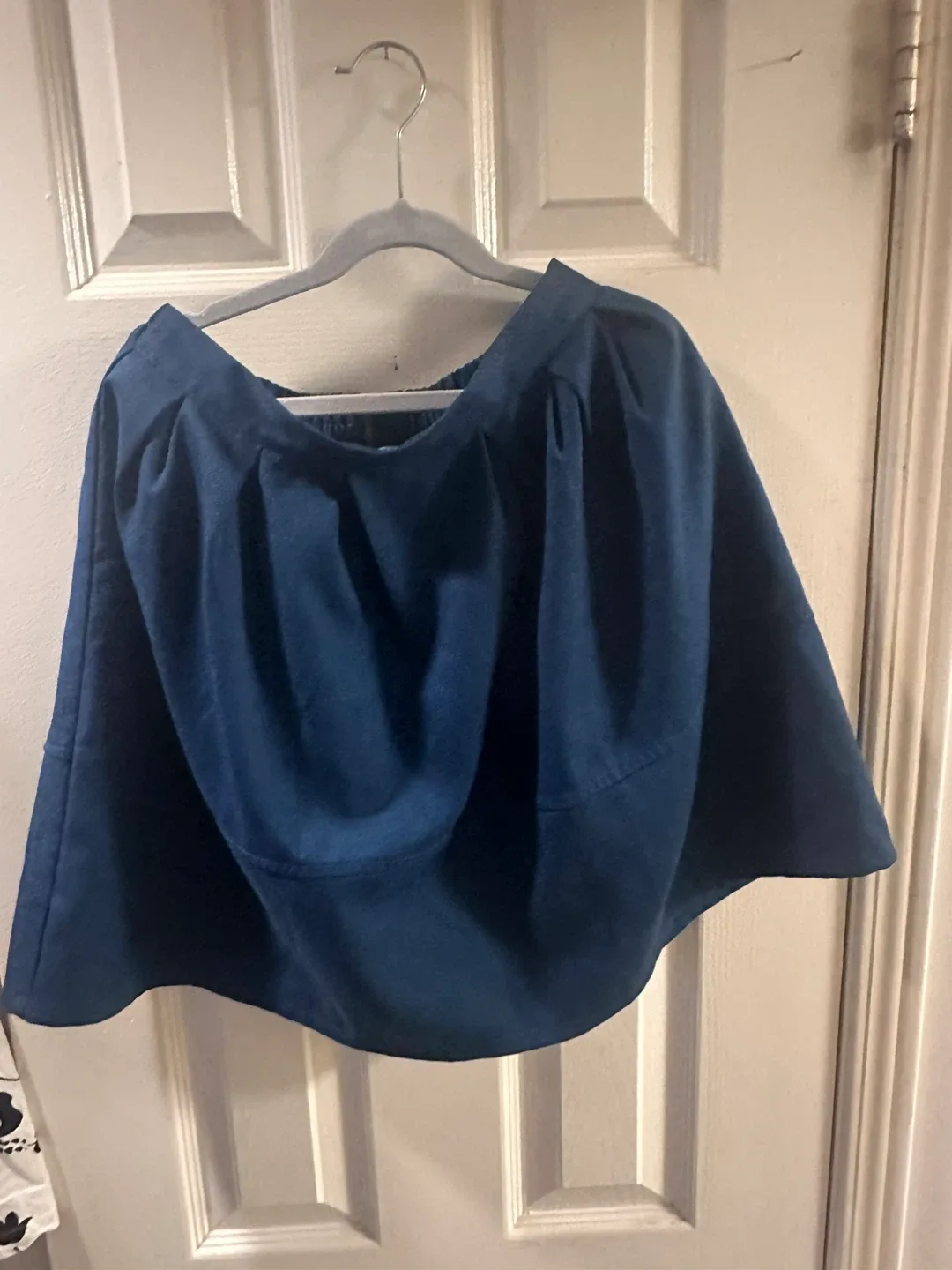 4 Skirts Size S image indicator(3)