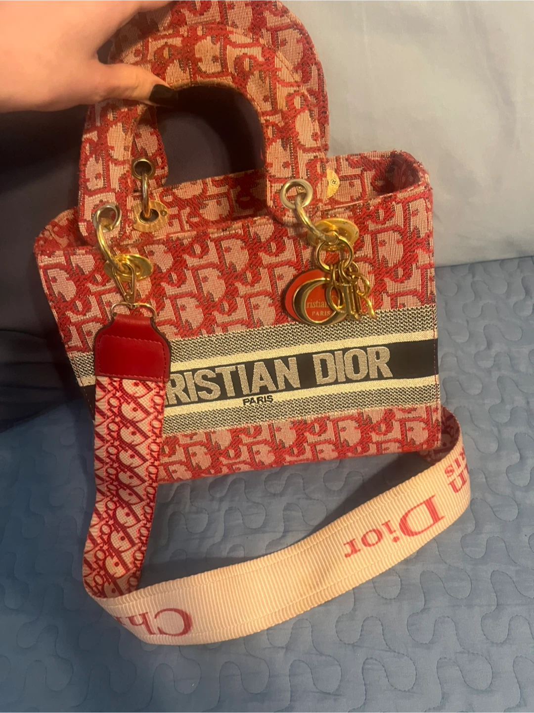 Women’s Red CD HandBag !!!!! - photo 2