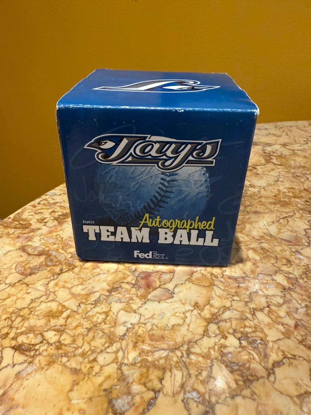 Toronto Blue Jays Autographed Team Ball Replica - photo 2