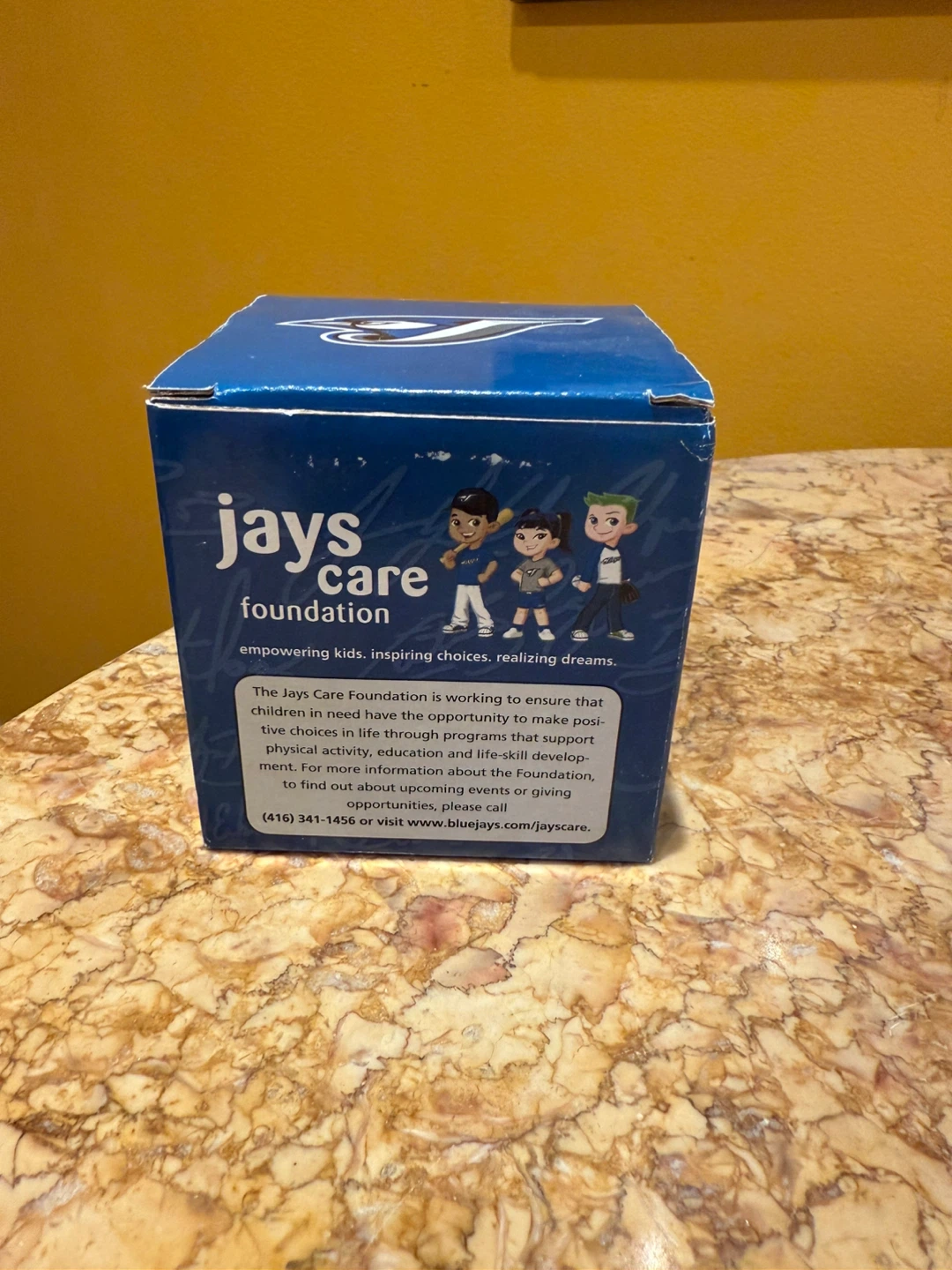 Toronto Blue Jays Autographed Team Ball Replica - photo 3