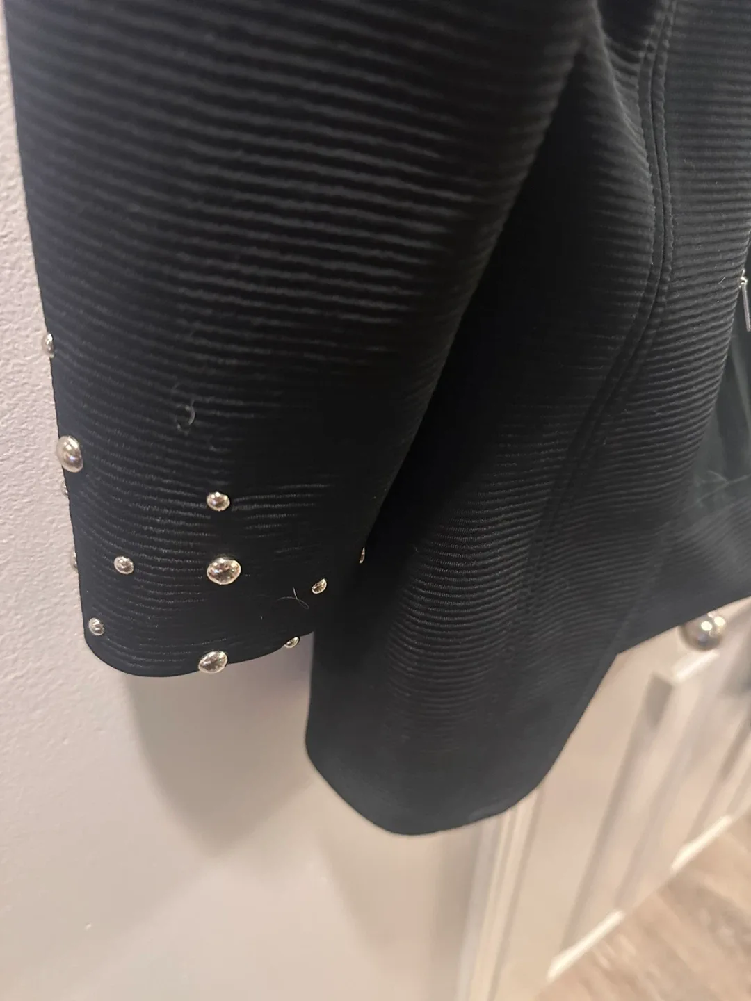 Black Blazer & Patterned Pants Set - Size M image indicator(3)