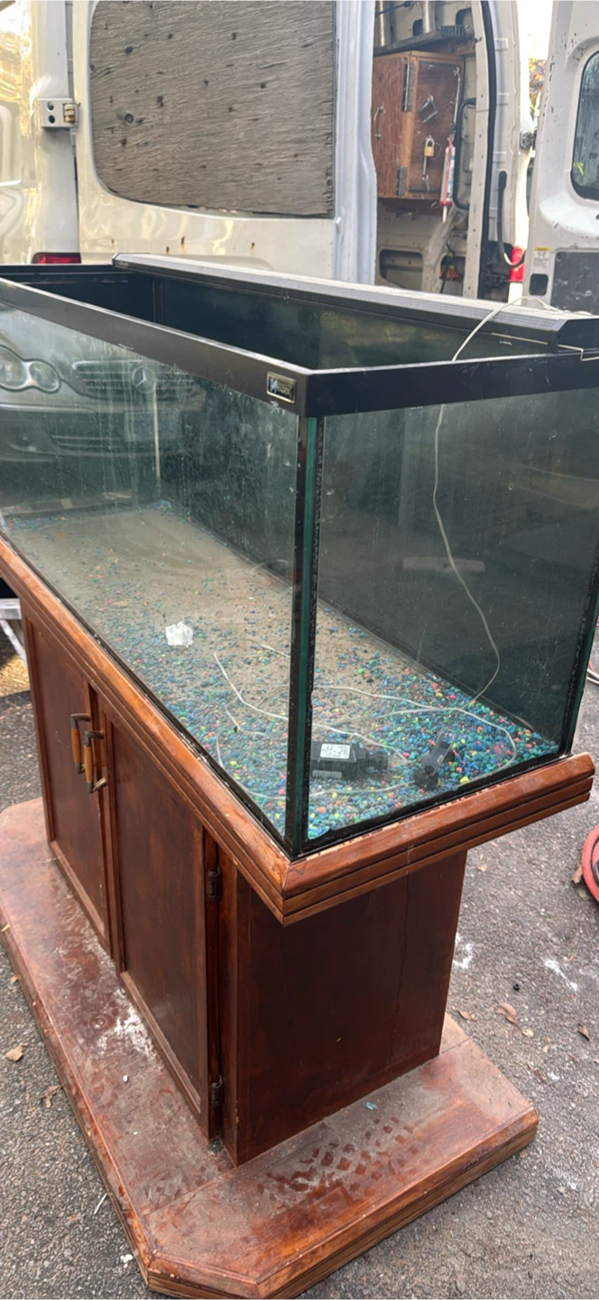 Large Fish Tank with Cabinet Stand - photo 3