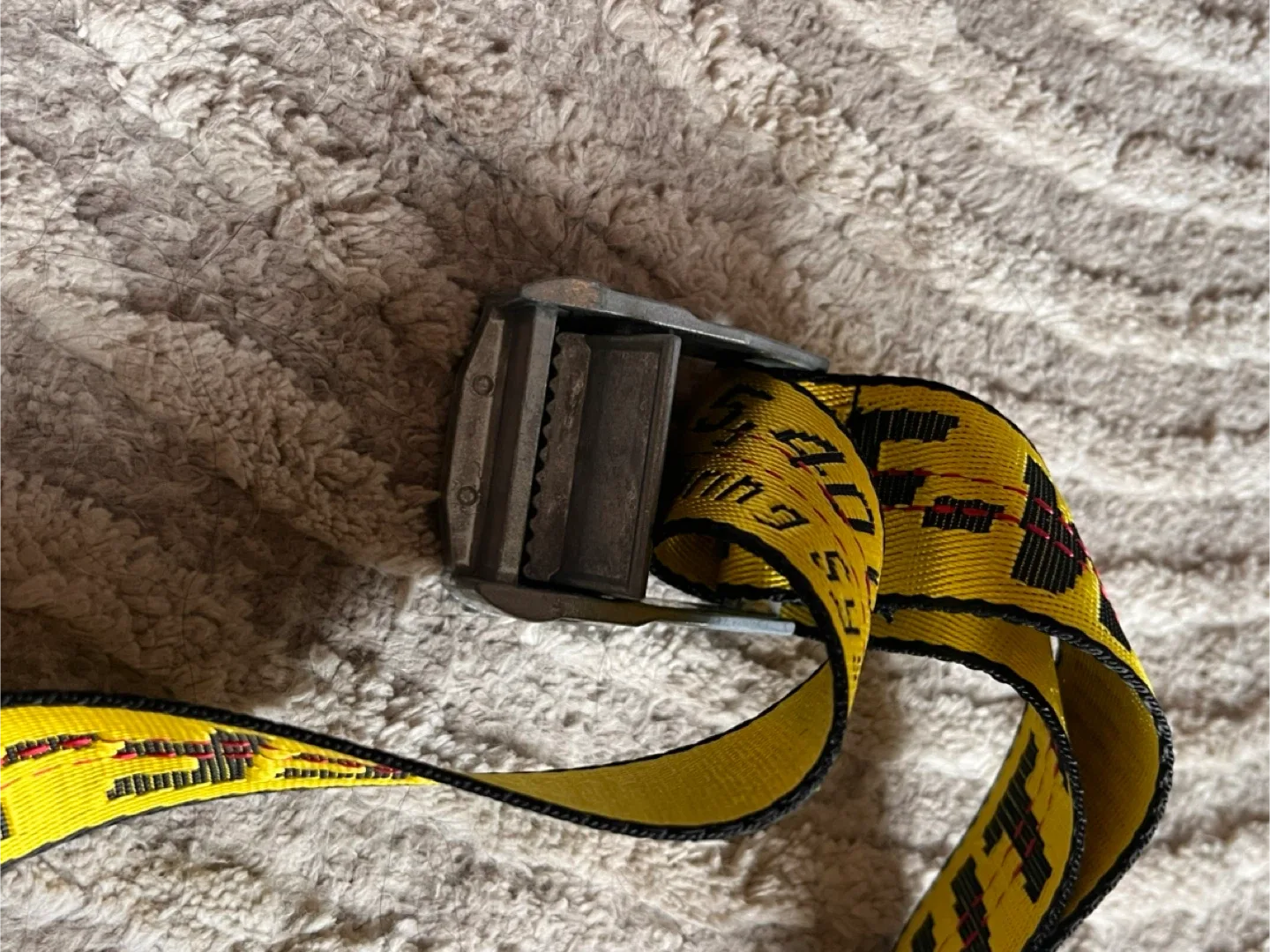 Off-White Industrial Belt Yellow image indicator(2)