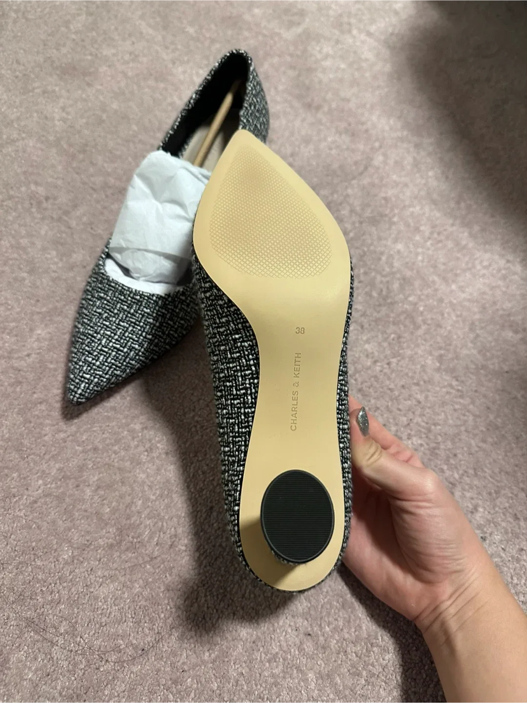 Charles & Keith Tweed Pointed Pumps - Size 8 image indicator(2)