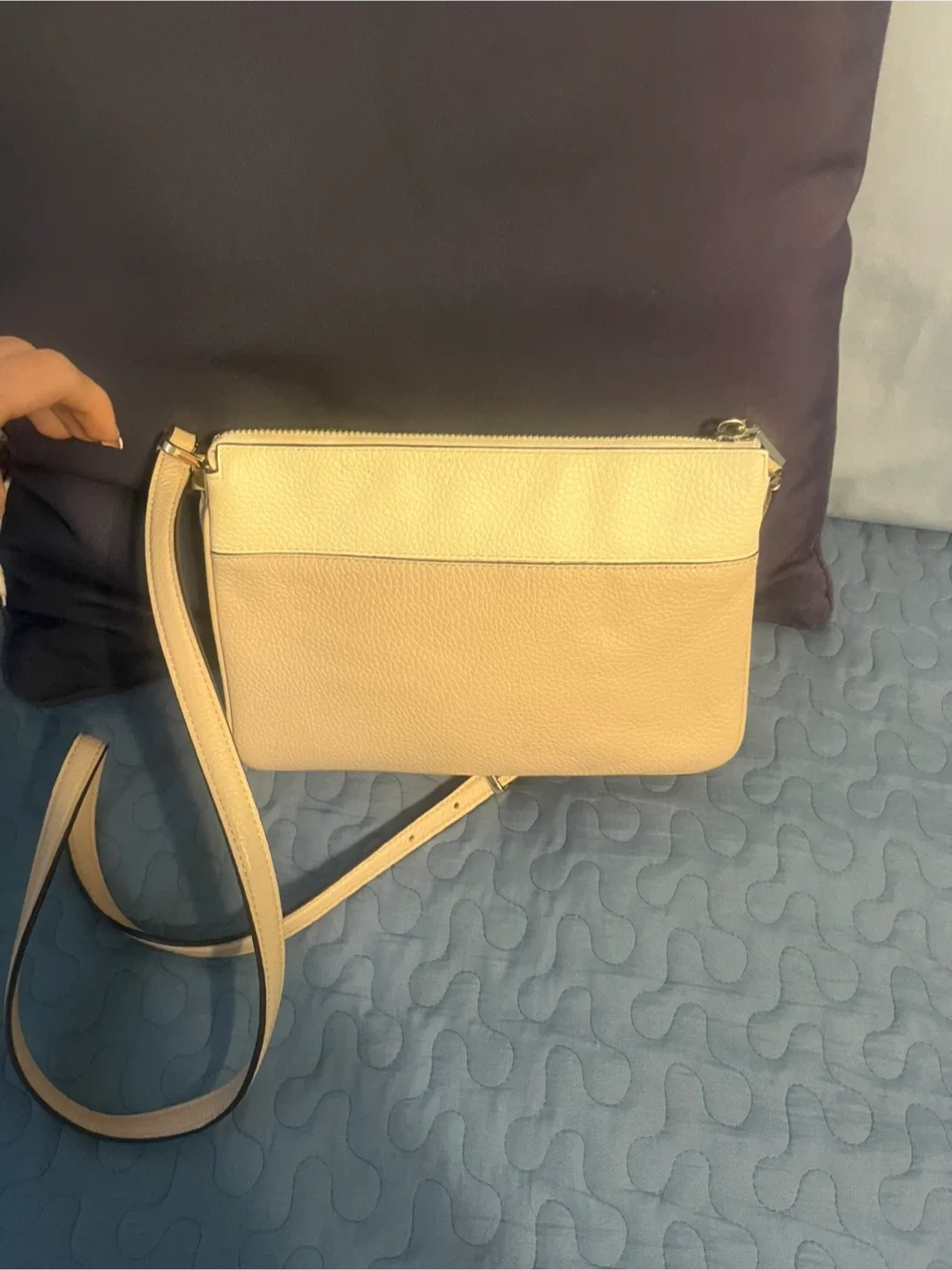 Kate Spade ♠️ Crossbody Bag !!!! image indicator(3)