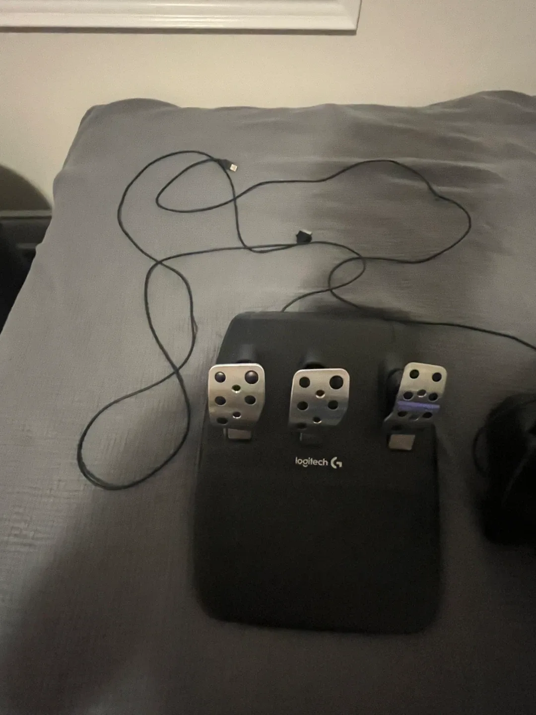 Selling Logitech G29 wheel image indicator(4)