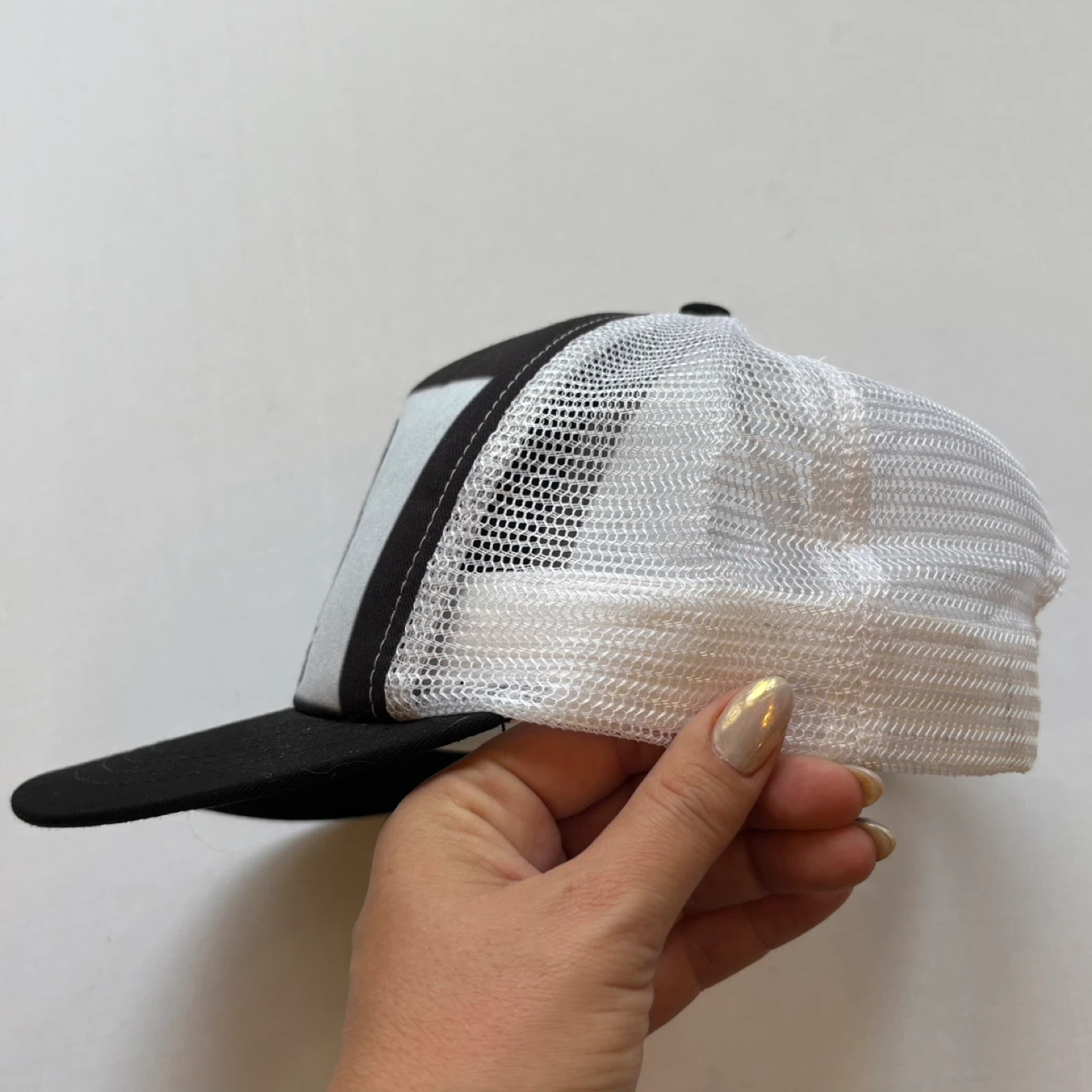 D Ont Poke The Bear Wine Trucker Hat Snapback Cap Bear Graphic - photo 4
