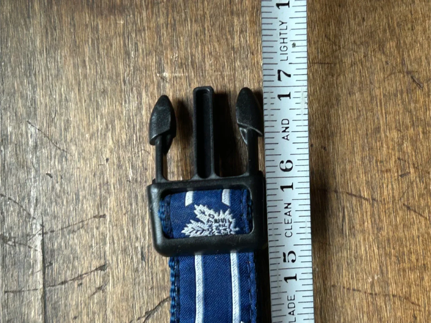 TORONTO MAPLE LEAFS NHL DOG COLLAR hockey pet Sz M L  XL image indicator(4)