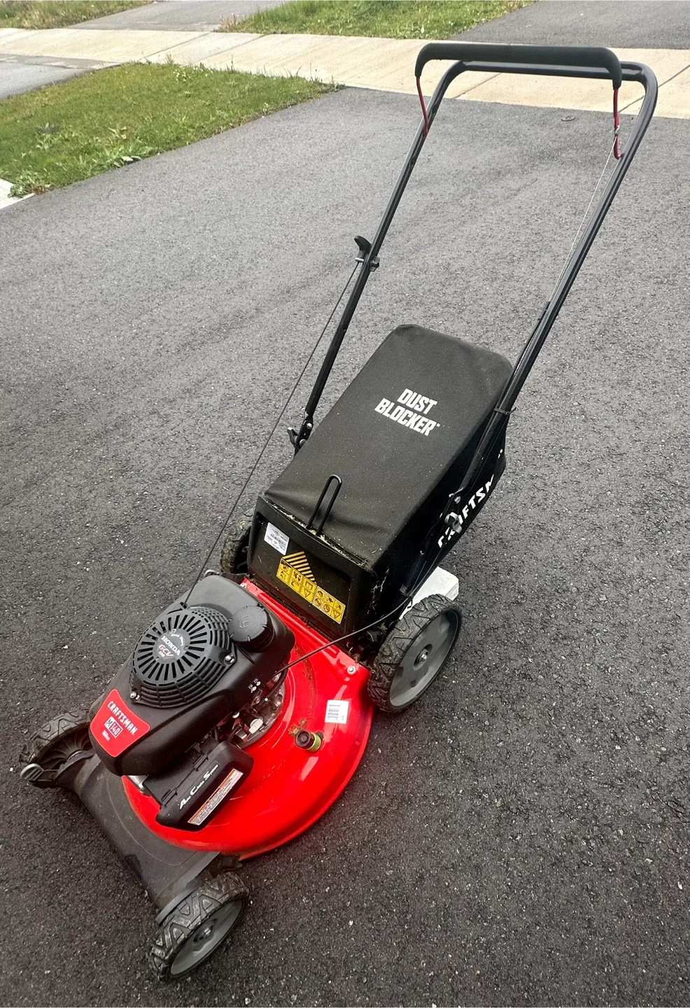 Lawn Mower - Honda Engine - Craftsman M140 21-in Gas Push Mower image indicator(3)