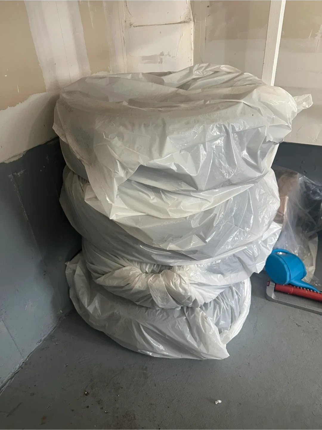 Michelin 225/60 R17 Winter Tires - set of 4 - excellent tread image indicator(5)