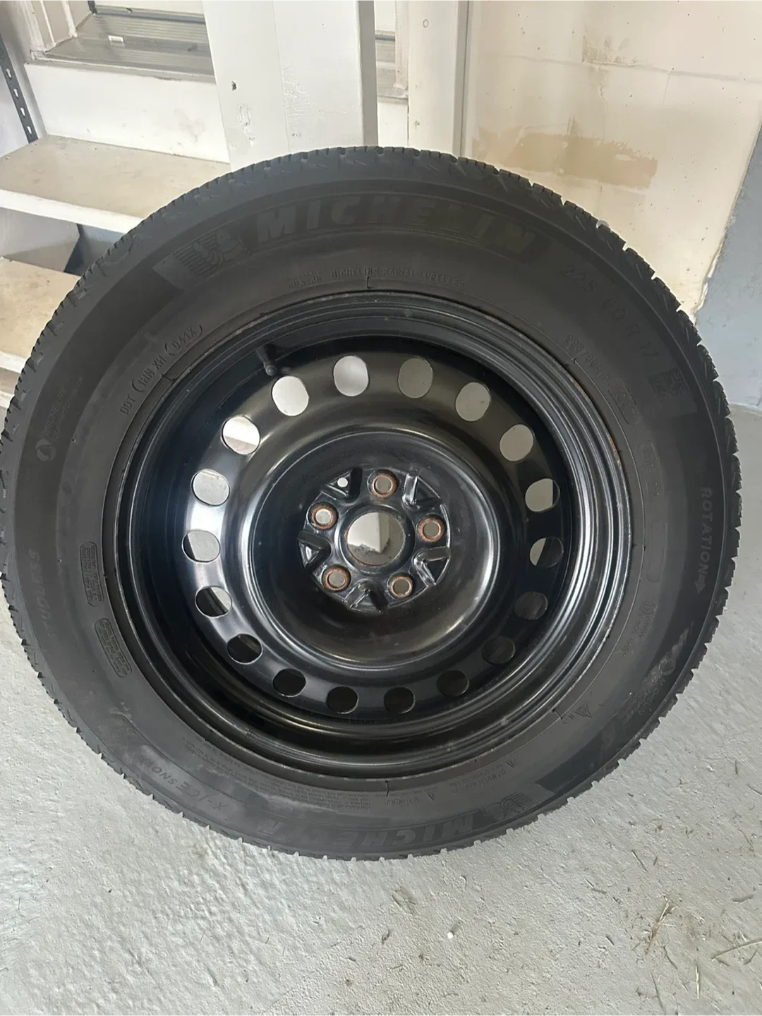 Michelin 225/60 R17 Winter Tires - set of 4 - excellent tread image indicator(4)