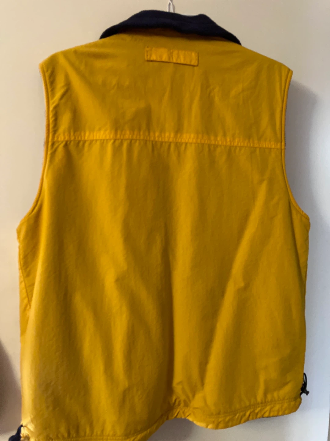 Reversible Fleece Vest - Yellow & Navy - photo 2