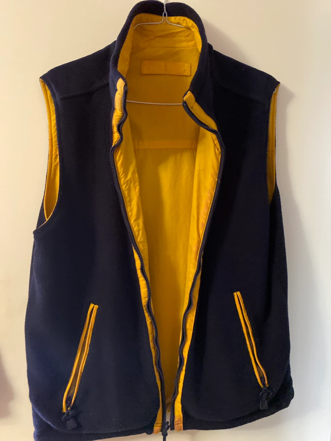 Reversible Fleece Vest - Yellow & Navy - photo 3
