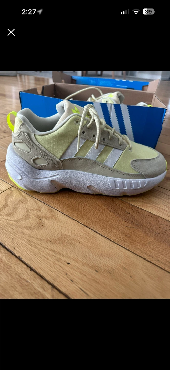 Women shoes
