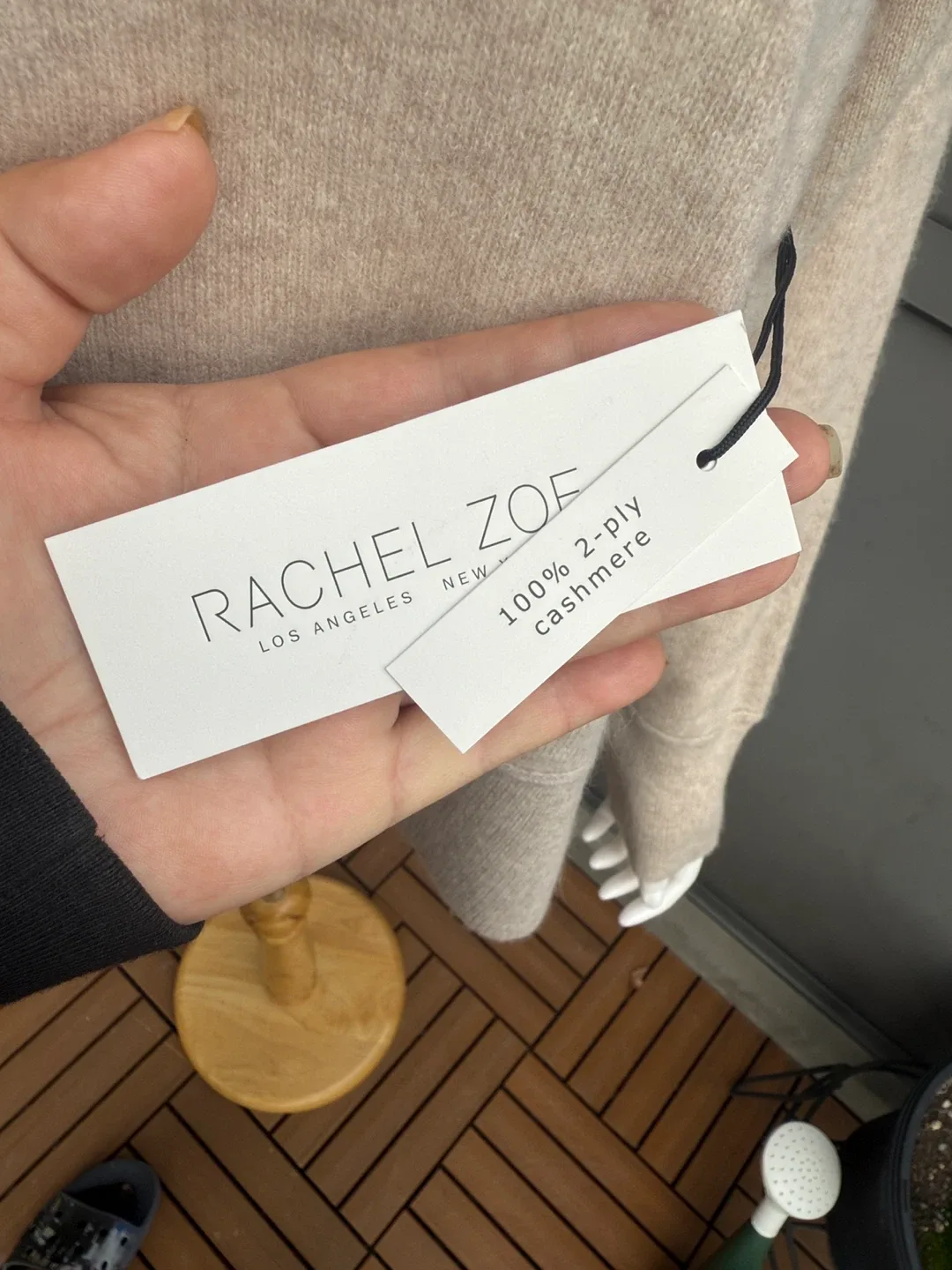 Rachel Zoe 100% Cashmere Sweater - XL image indicator(6)