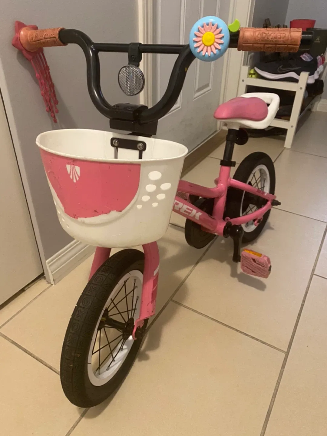 Trek 14” Precaliber Bike for kids image indicator(2)