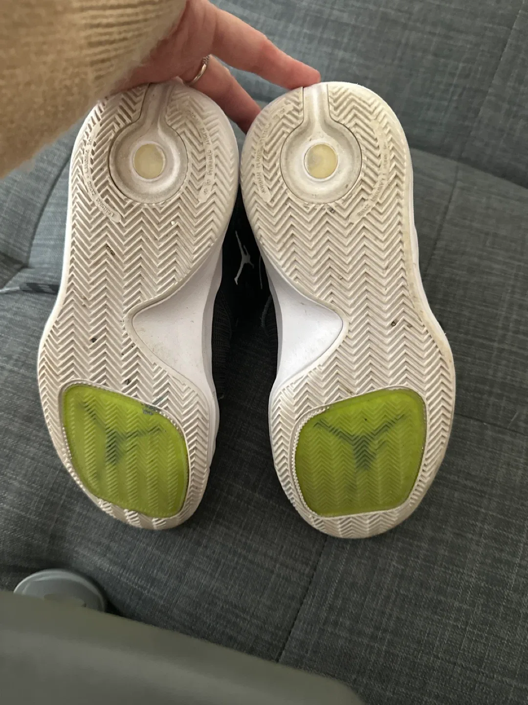 Jordan BQ3451-001 Black Shoes - Size 6Y image indicator(4)