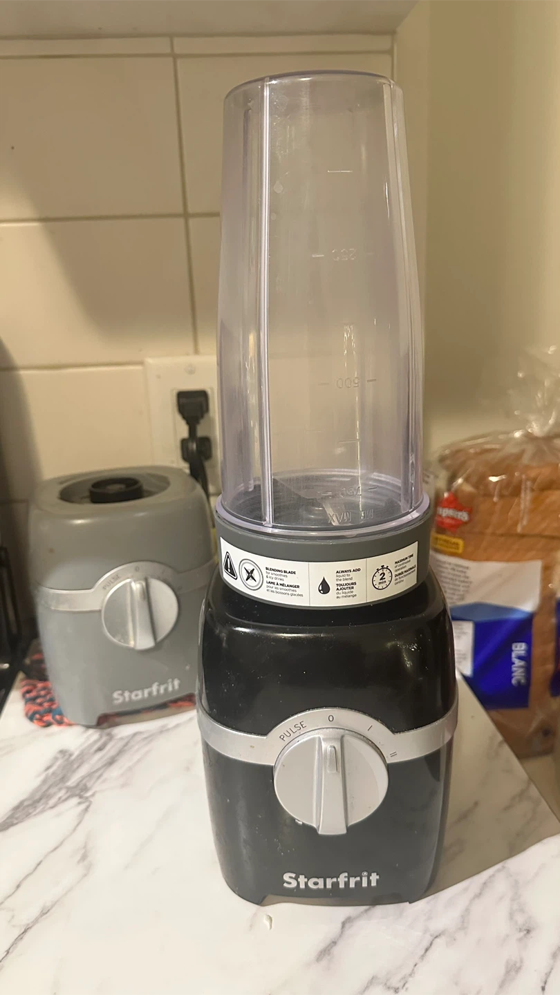 Starfrit Personal Blender - Like New! - photo 3
