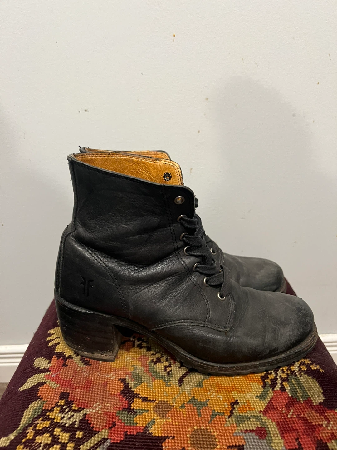 Frye Black Leather Ankle Boots - photo 4