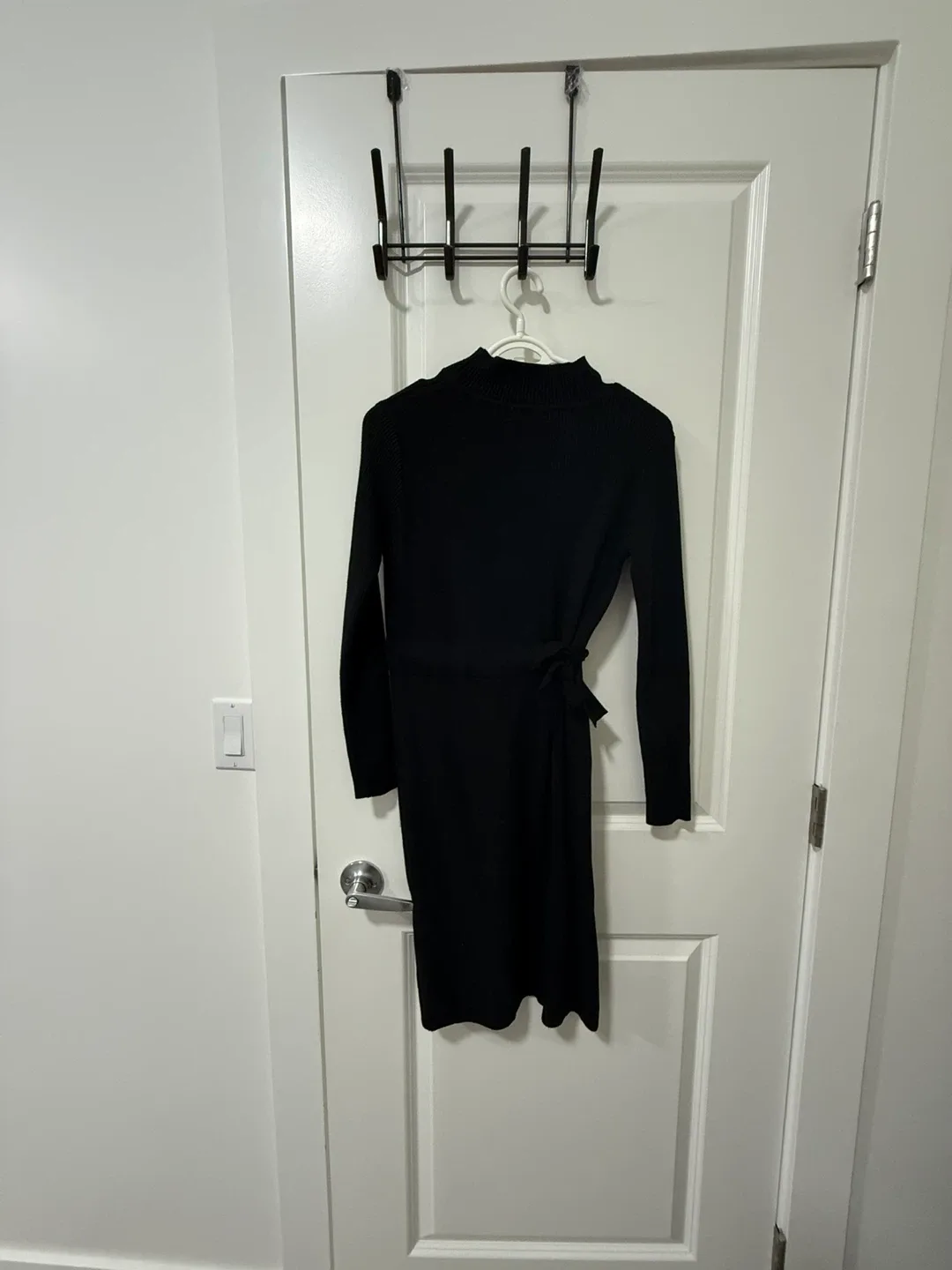 Assorted Women's Clothing image indicator(5)