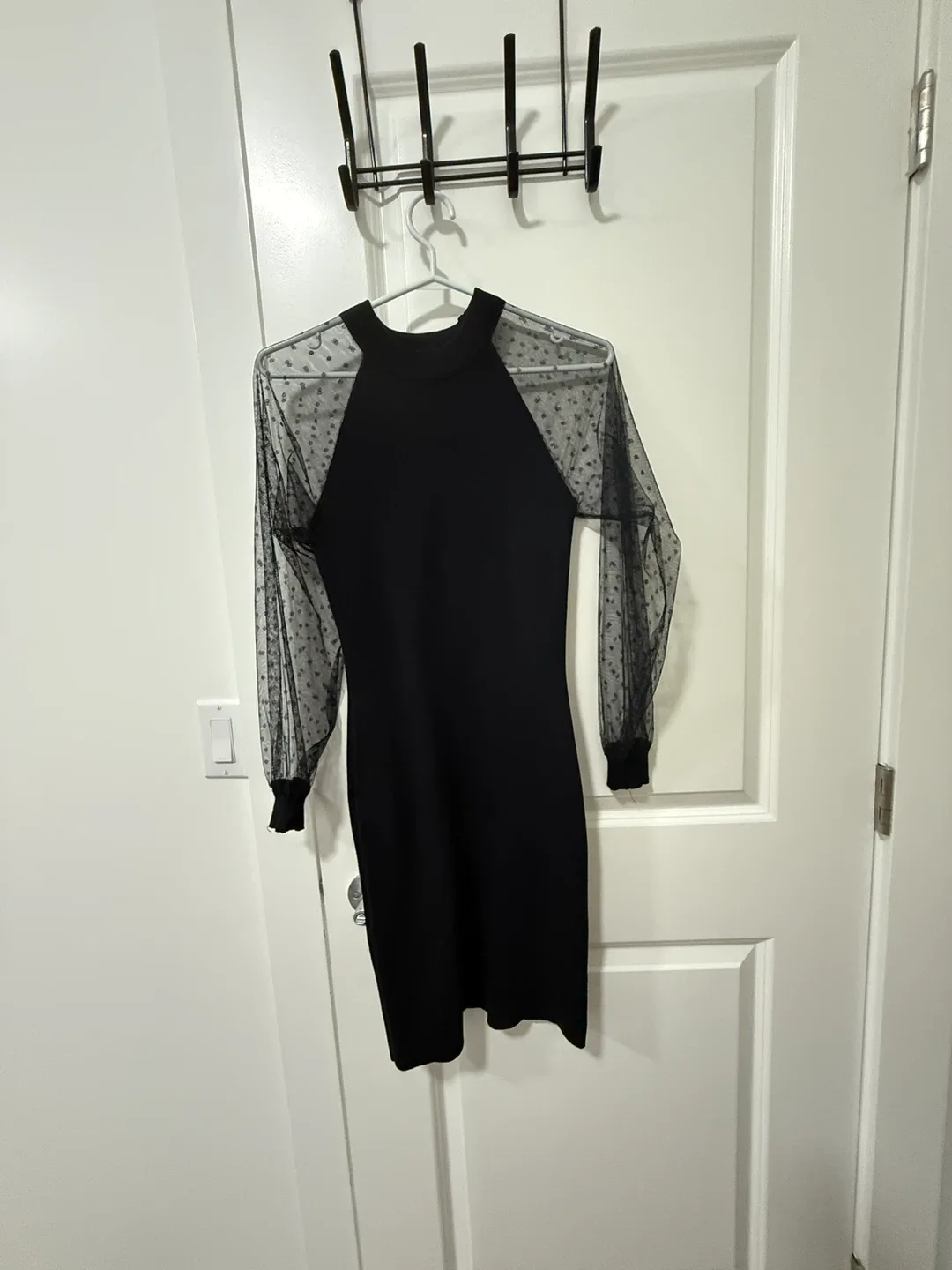 Assorted Women's Clothing image indicator(4)