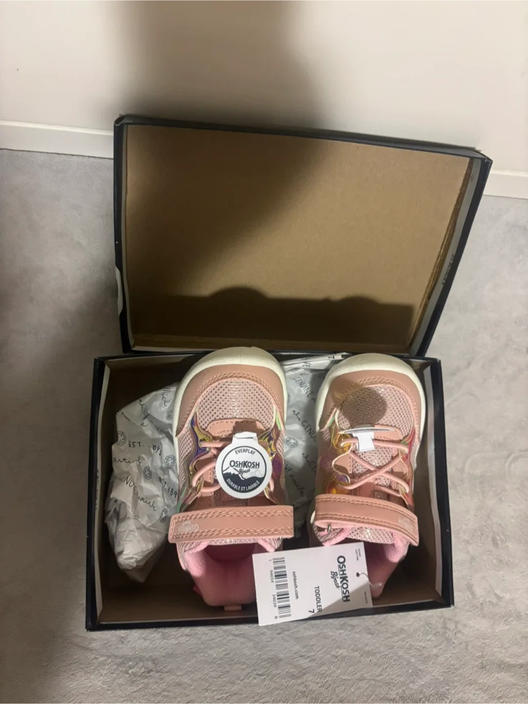 New OshKosh B'gosh Wizard Light Pink Toddler Shoes - Size 7 image indicator(3)