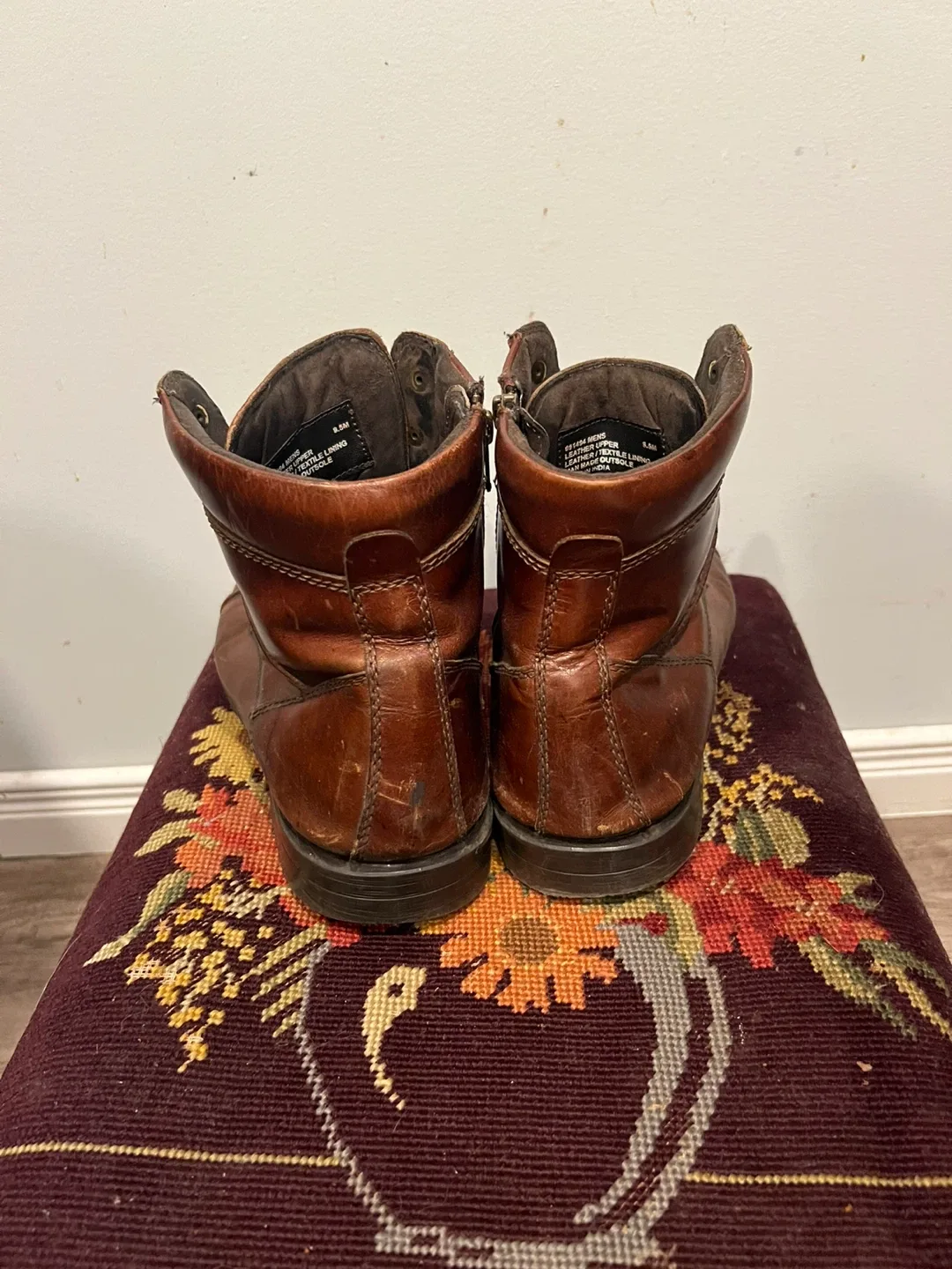 Men's Brown Leather Boots - Size 9.5 image indicator(3)