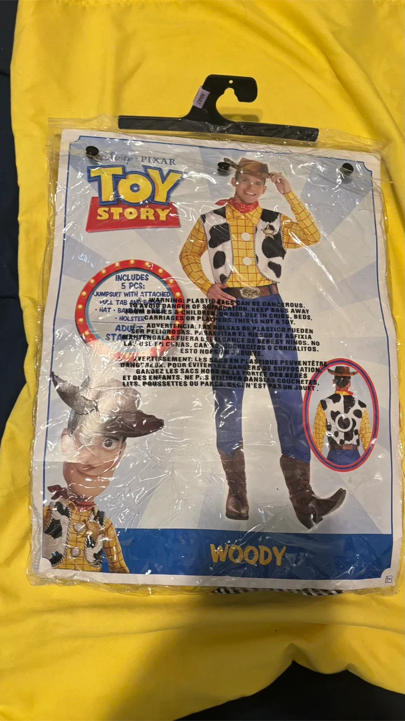 Toy Story Woody Adult Costume - Standard Size image indicator(3)