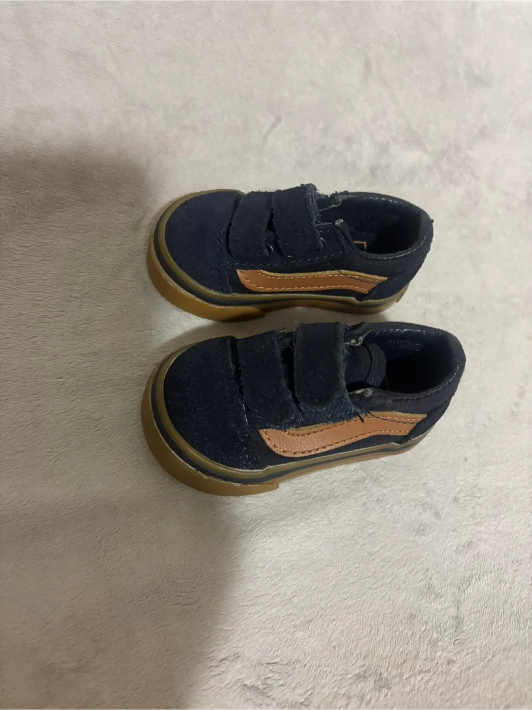 Vans Toddler Old Skool V Sneakers - Size 5 thumbnail
