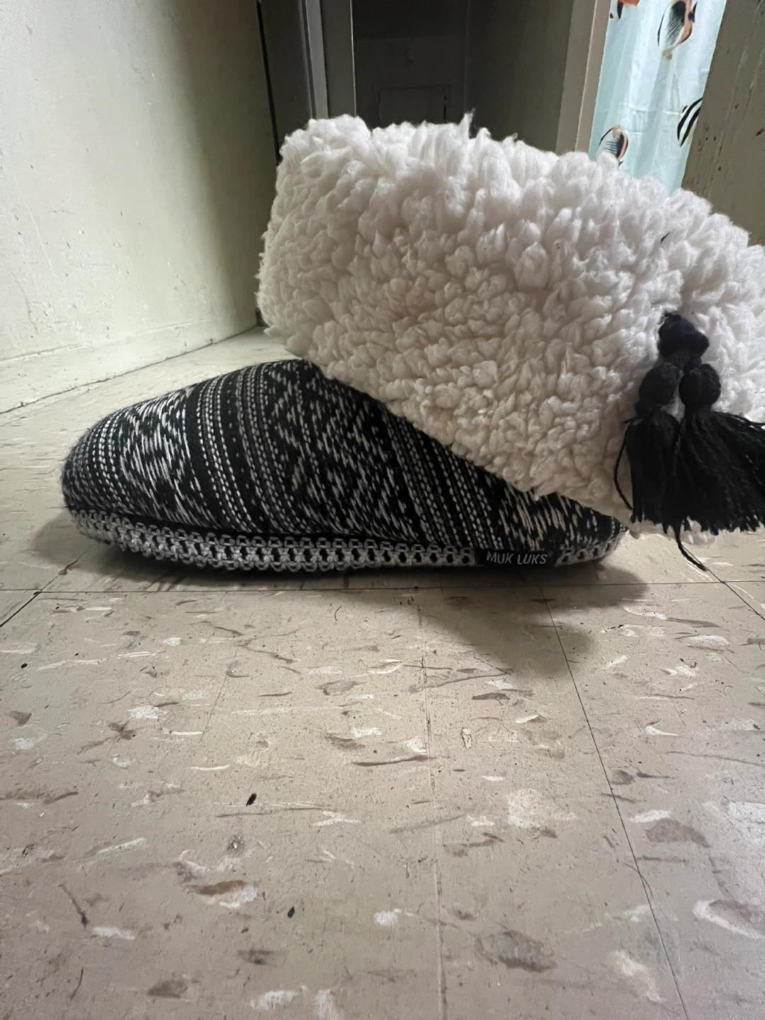 Muk Luks XL (11-12)