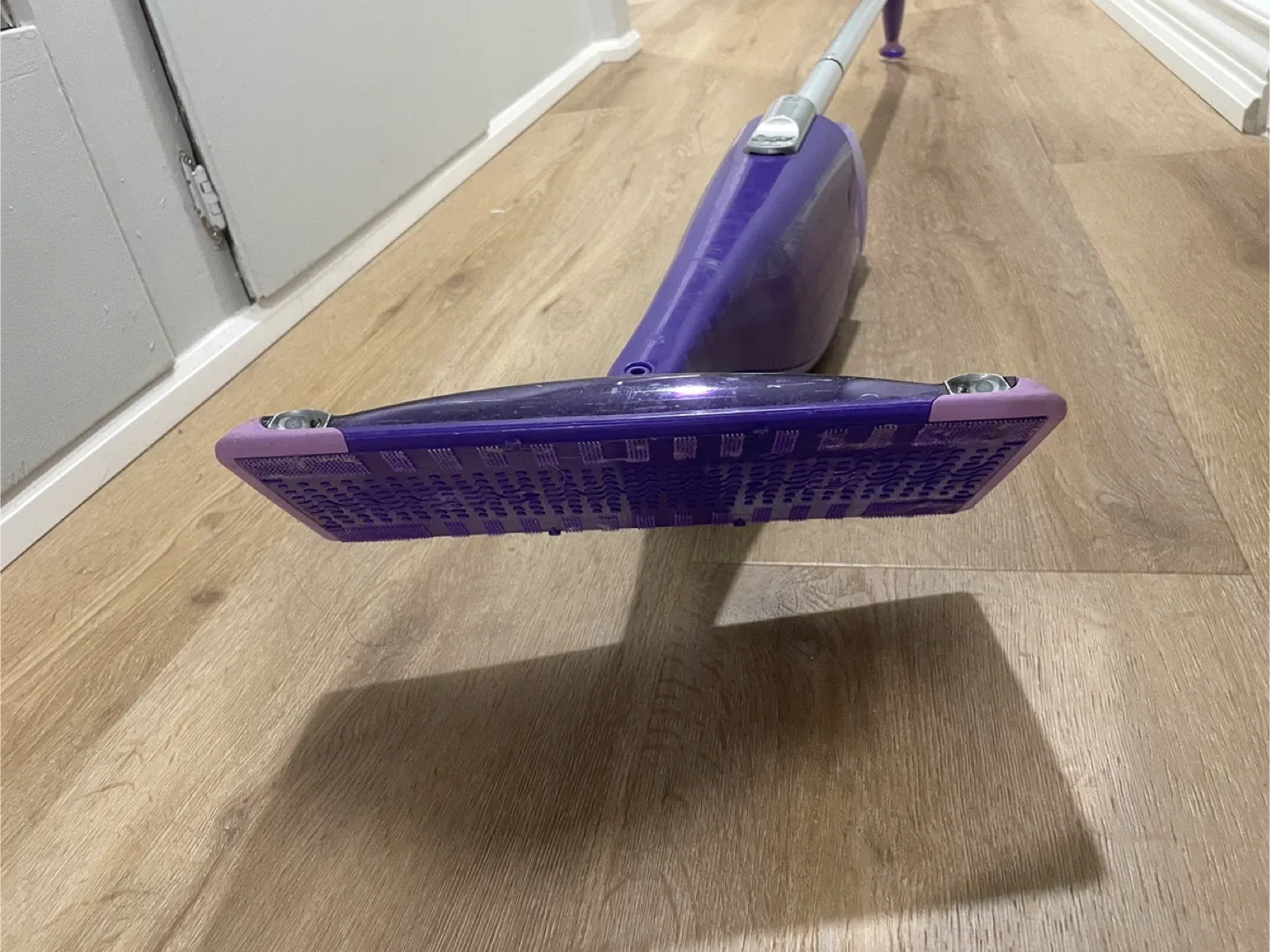 Swiffer WetJet Mop - Purple image indicator(2)