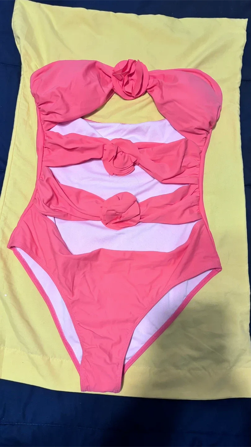 Coral Swimsuit image indicator(2)