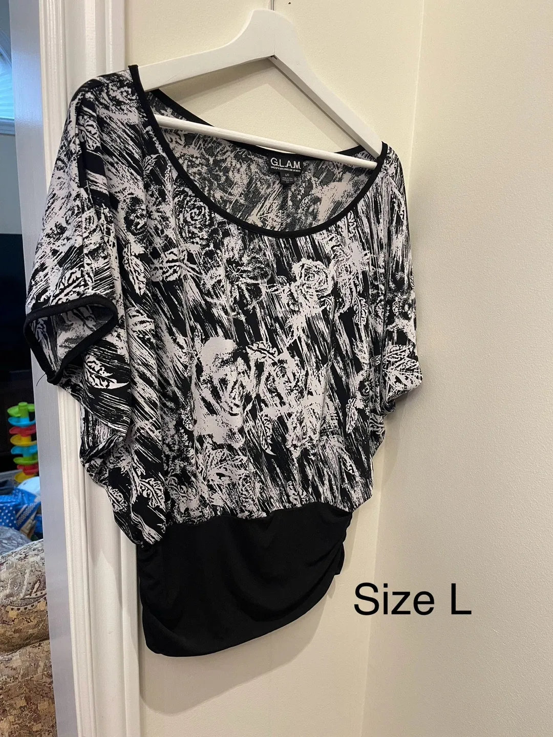 Assorted Women's Tops - Size XL, L
