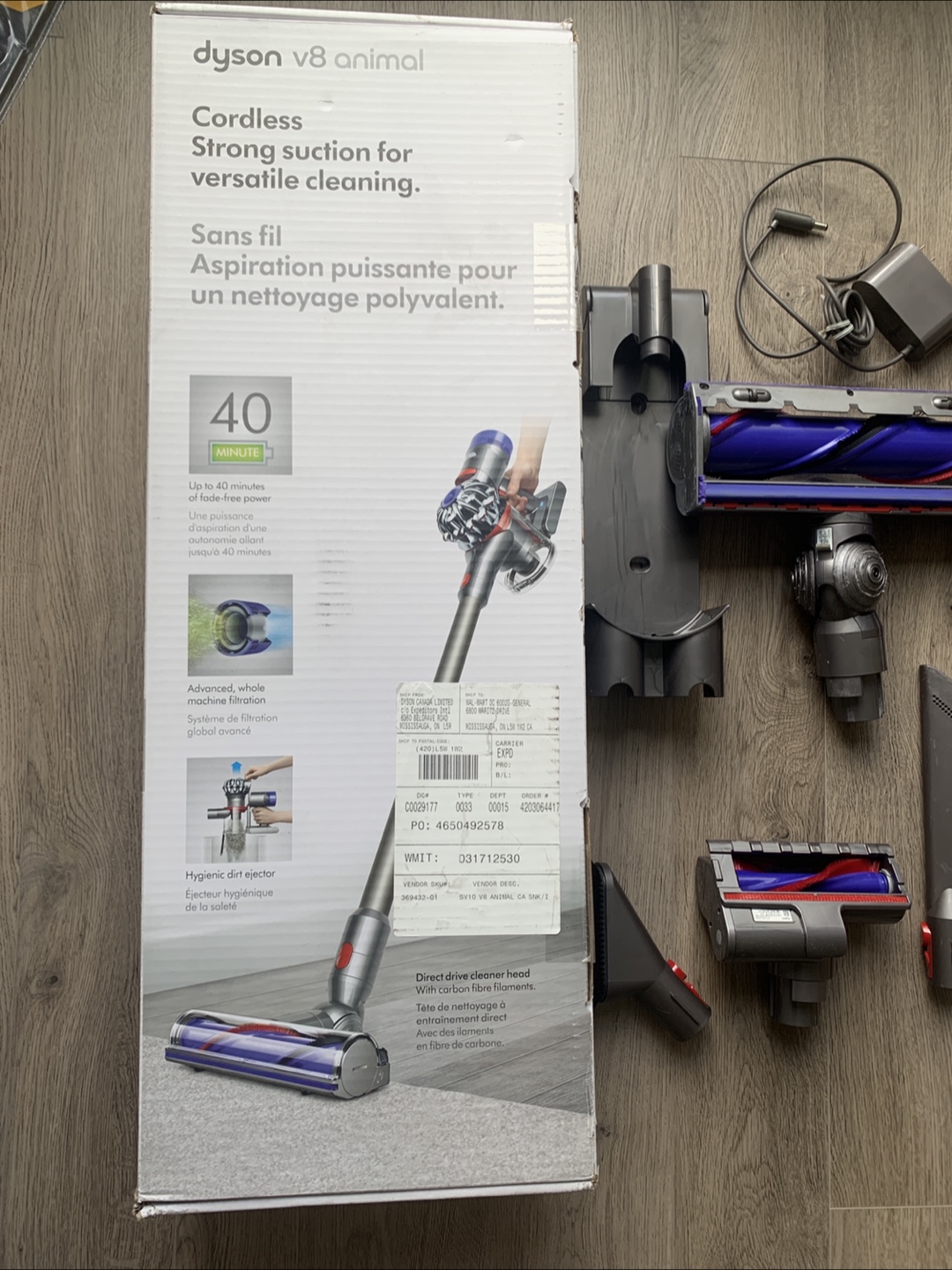 Dyson V8 Animal Cordless Vacuum w/ Box & Accessories - photo 2