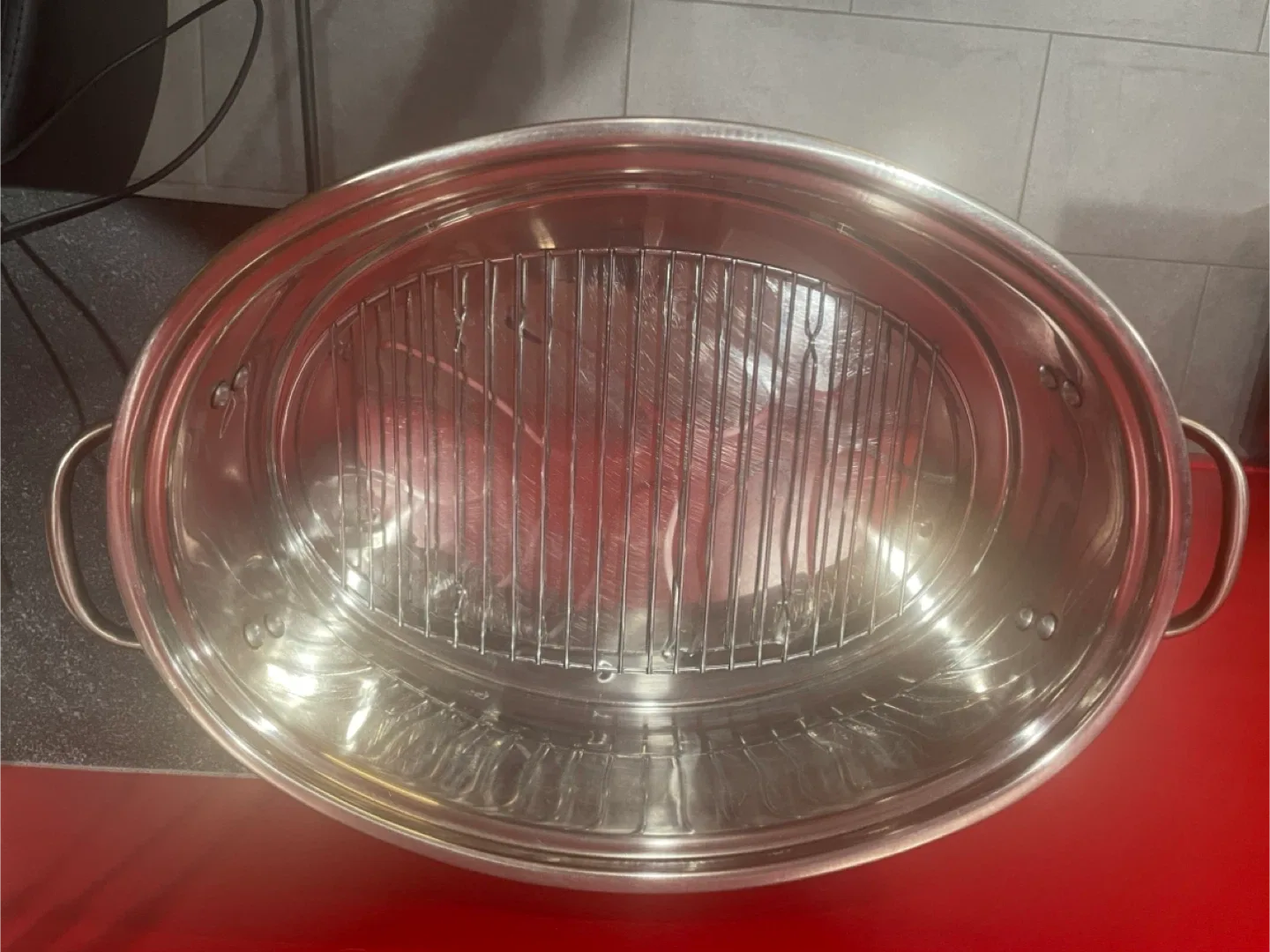 Tools of the Trade BASICS 18” Stainless Steel Oval Roaster Set image indicator(3)