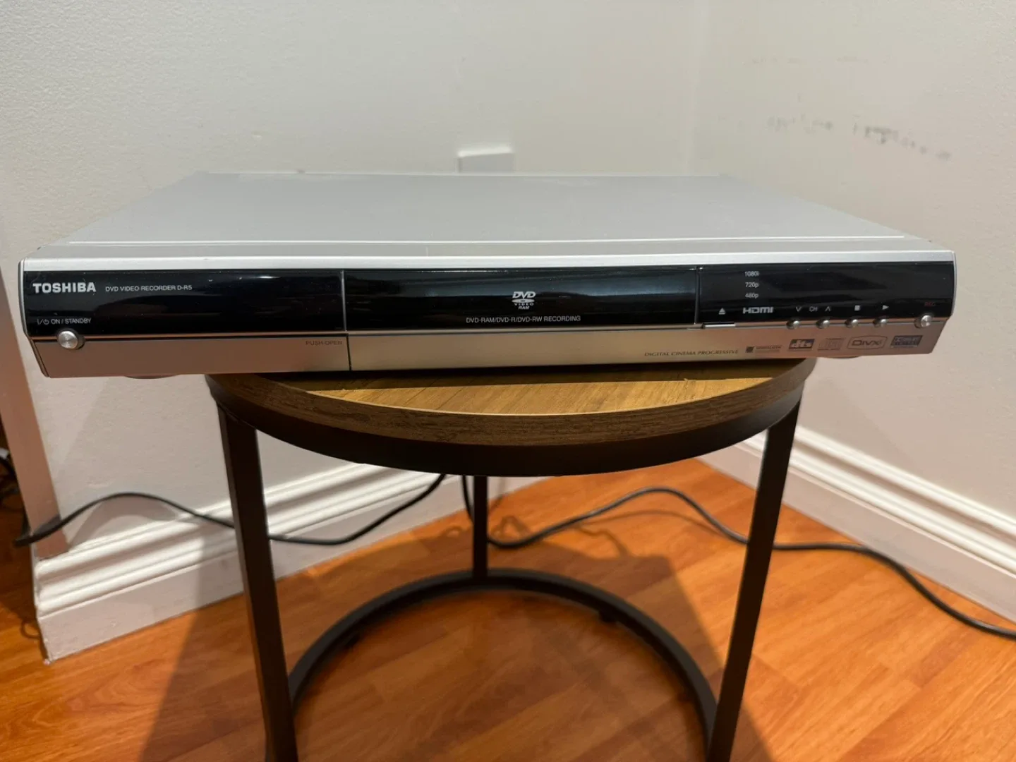 Toshiba DVD Video Recorder DVR-660 thumbnail