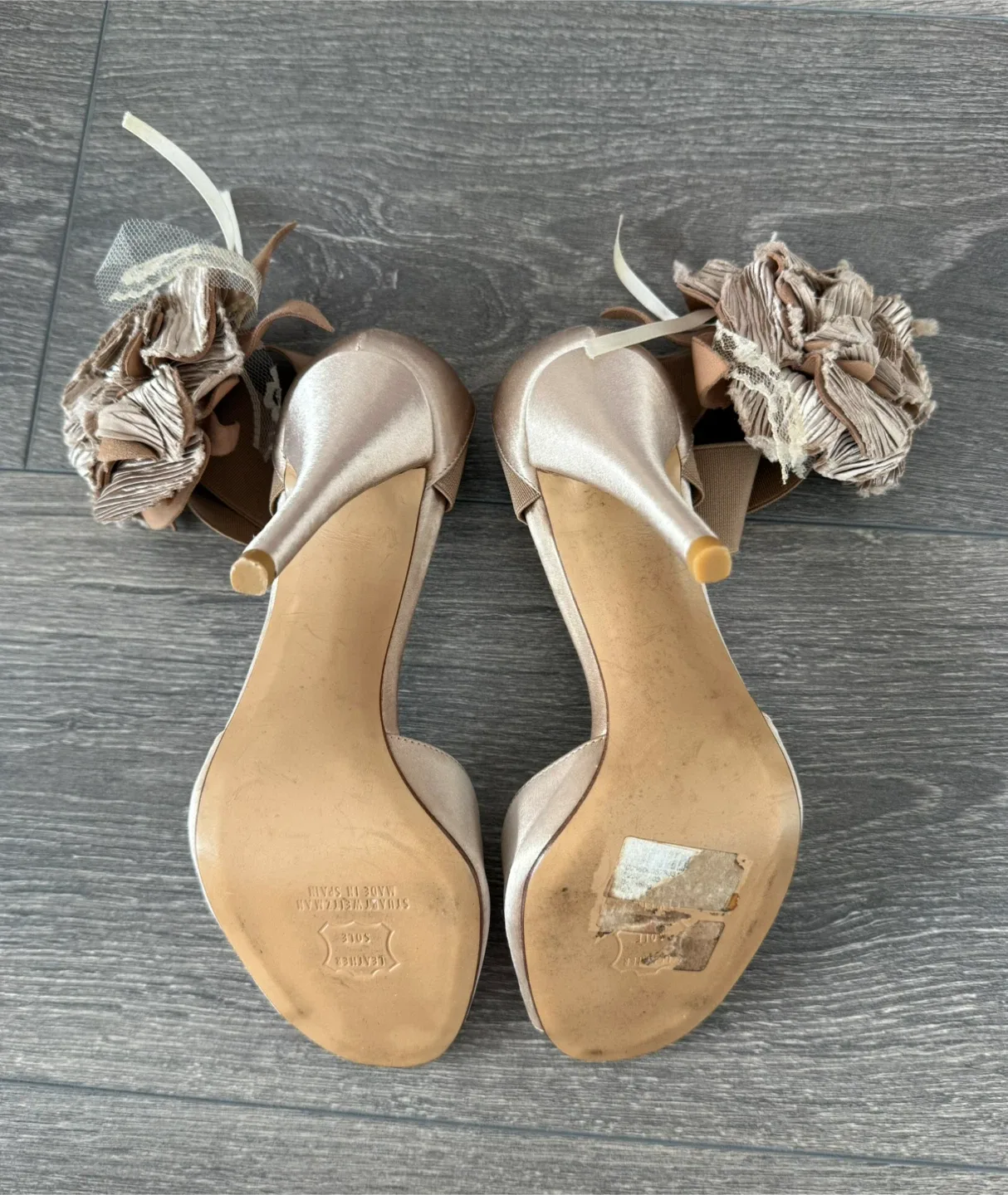 STUART WEITZMAN- Size 35 image indicator(6)