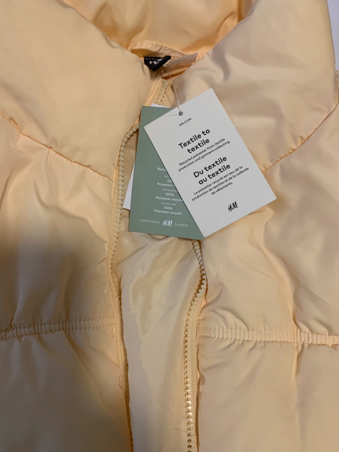 H&M Divided Puffer Vest - Size XXL - Yellow - photo 3