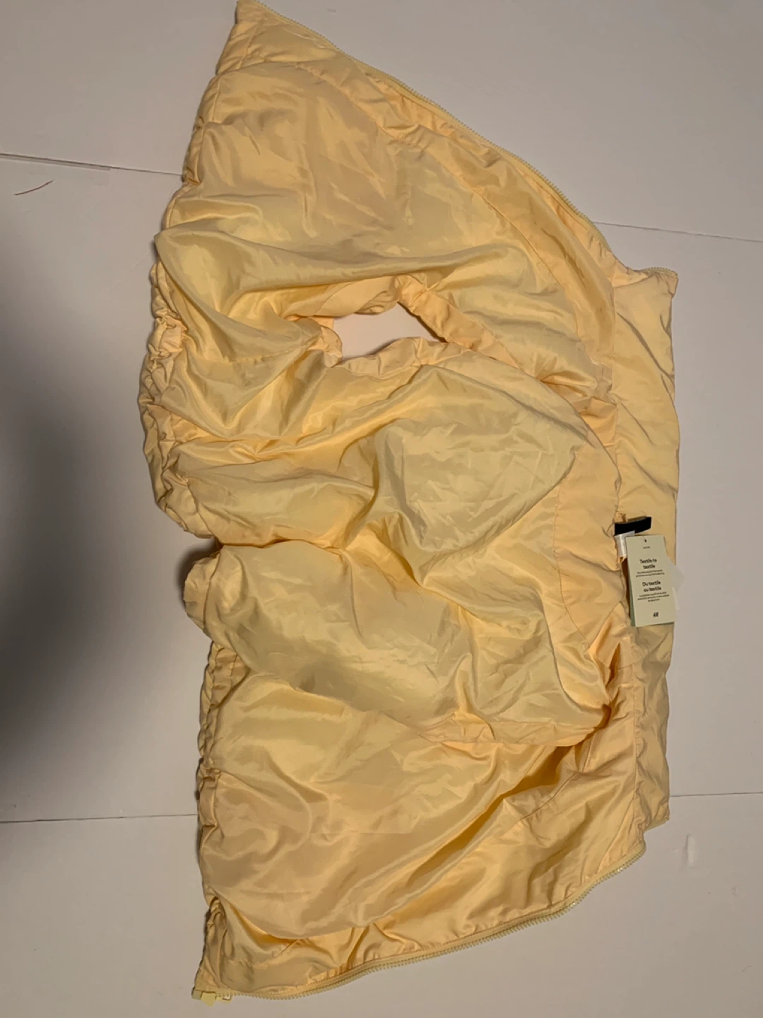 H&M Divided Puffer Vest - Size XXL - Yellow - photo 5