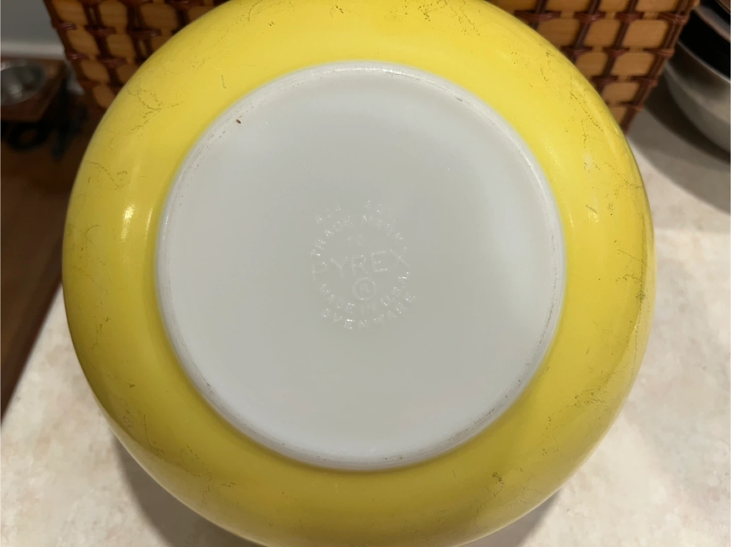 Pyrex Yellow Mixing Bowl - photo 2